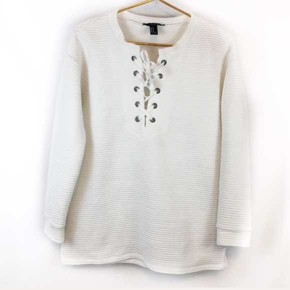 Forever 21 Tops - ✨5 FOR $25✨   Forever 21 White Lace Up Sweatshirt
